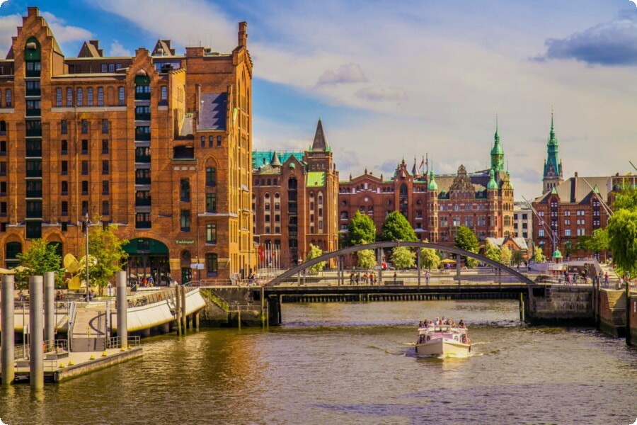 Les merveilles architecturales de Hambourg: un voyage à travers le temps et le design.