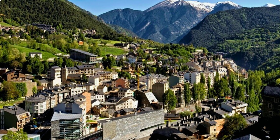 Andorra la Vella'da Bir Gün: Pirenelerin Kalbini Keşfetmek